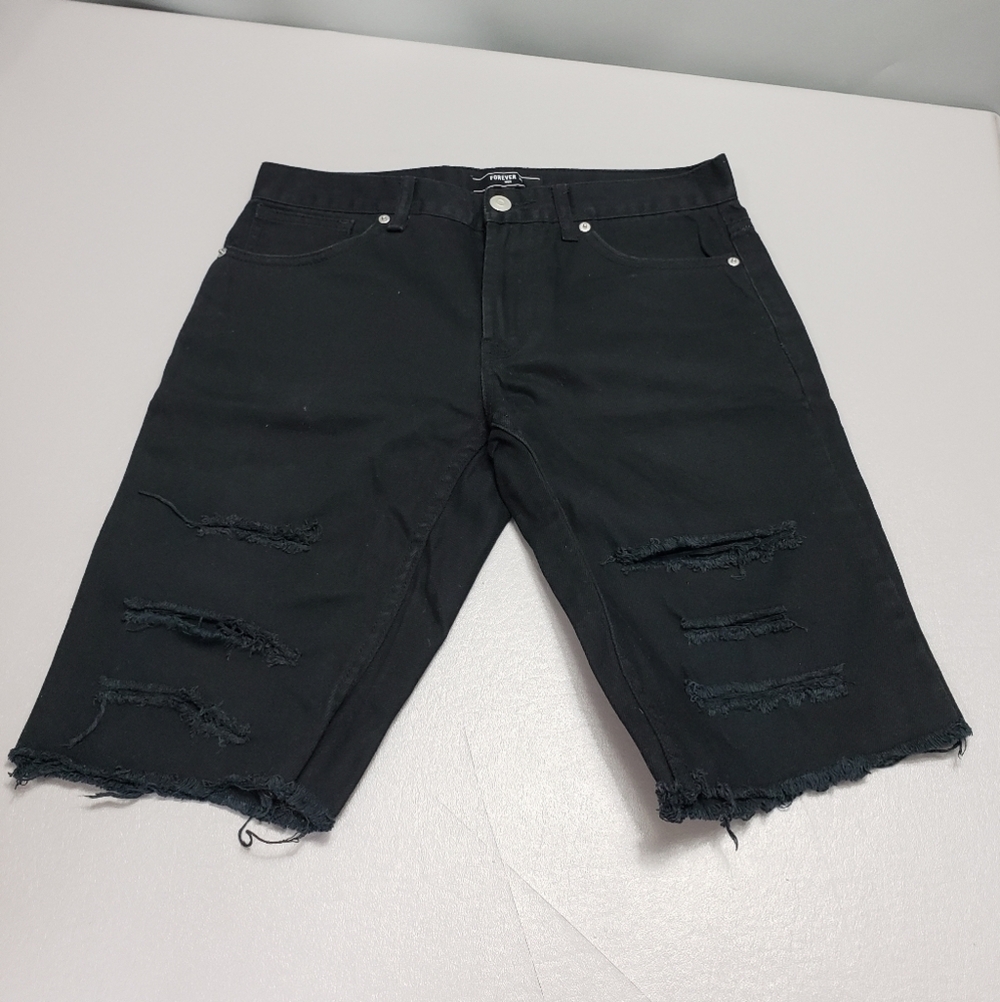 Forever 21 mens solid black jean ripped shorts mens size 30/32